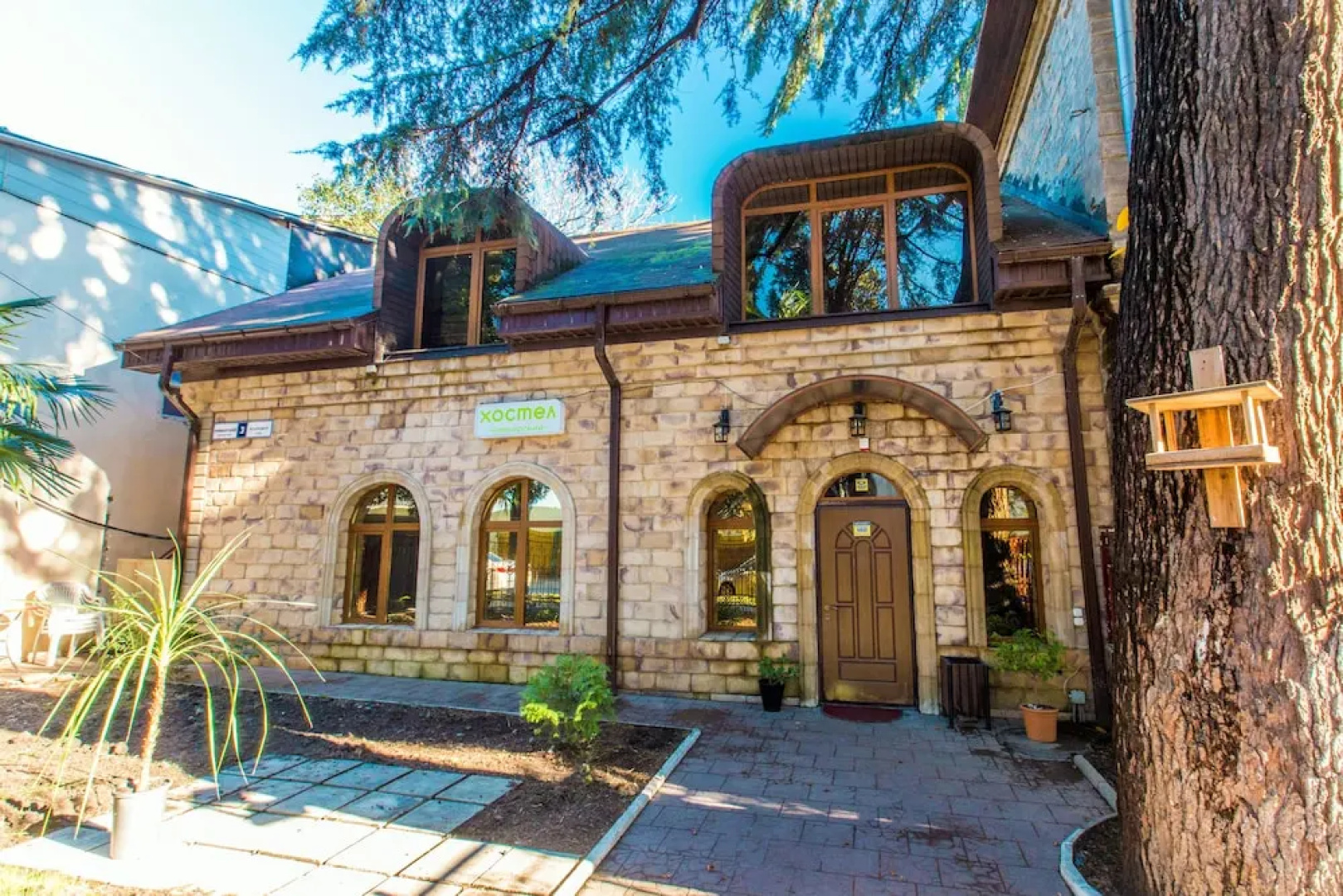 Hostel Riviera