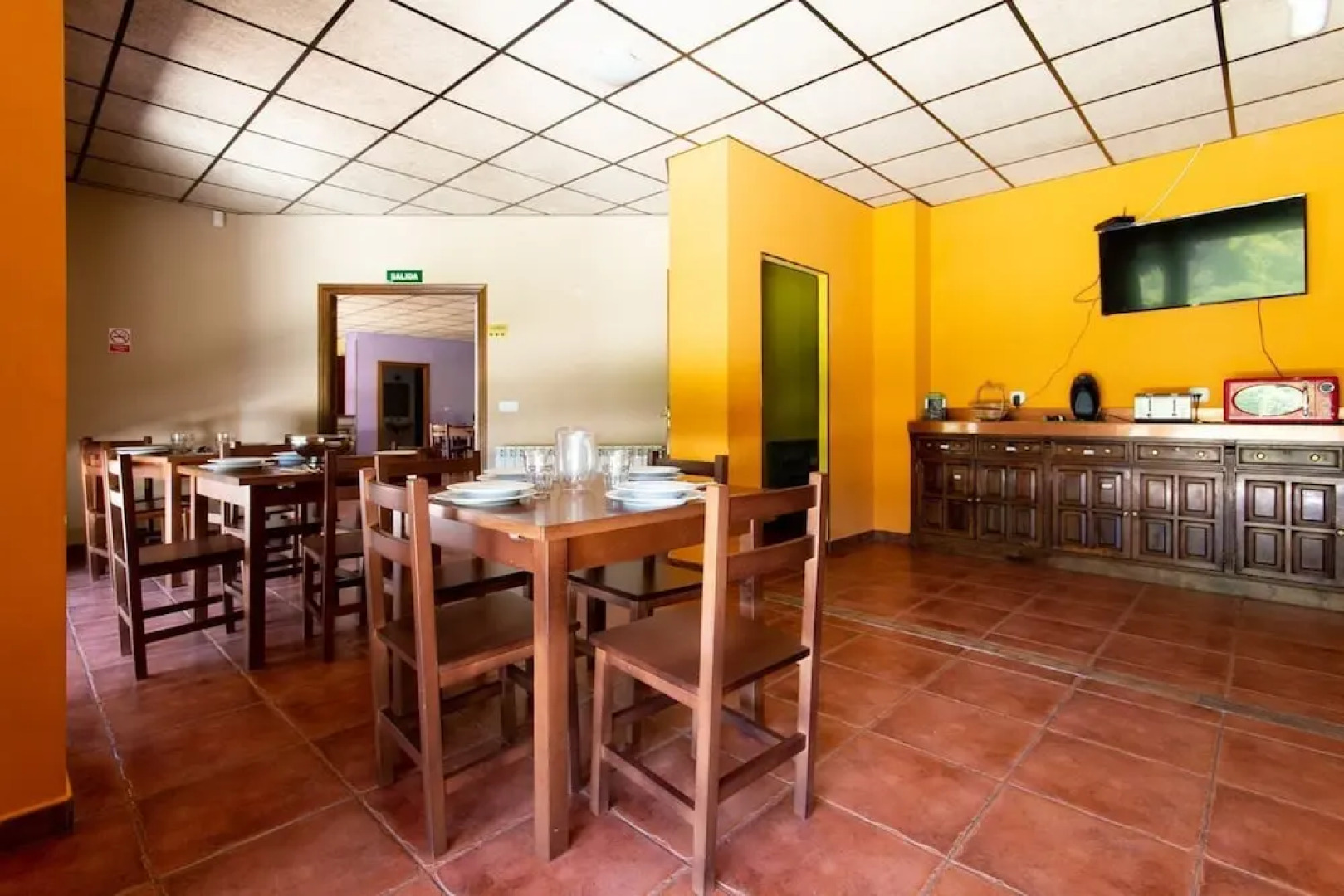 Albergue Los Avellanos - Hostel