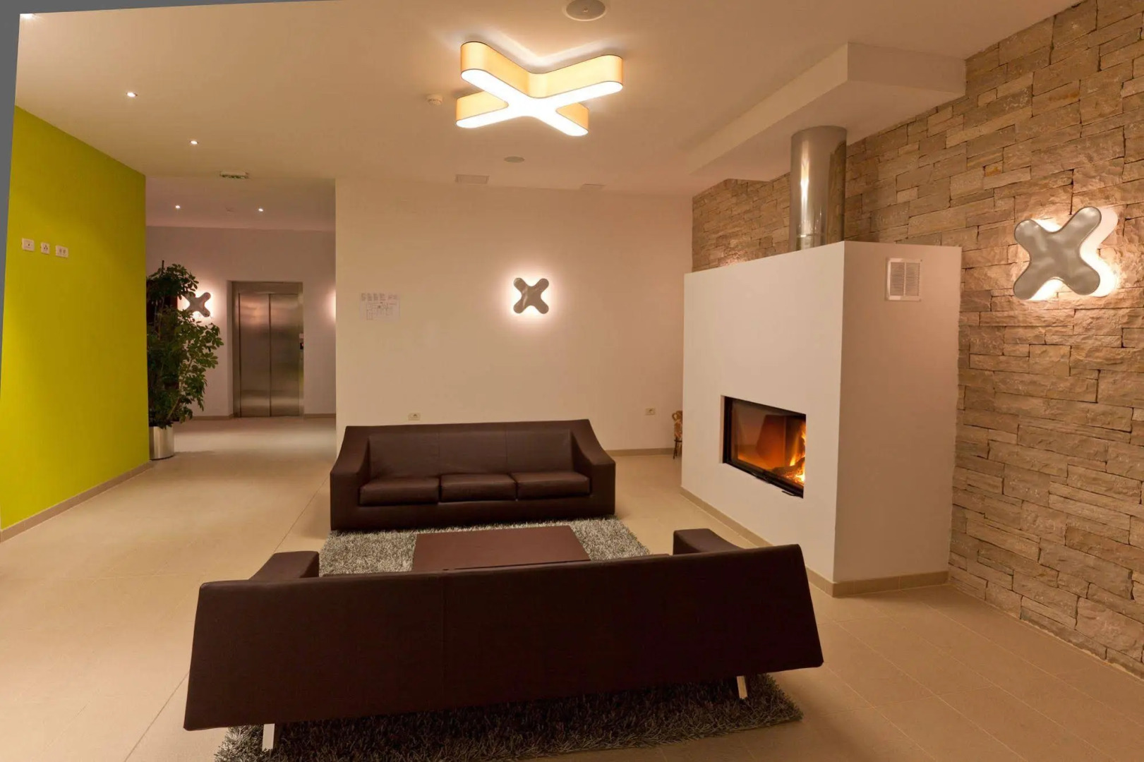 Hotel & Restaurant Velanera