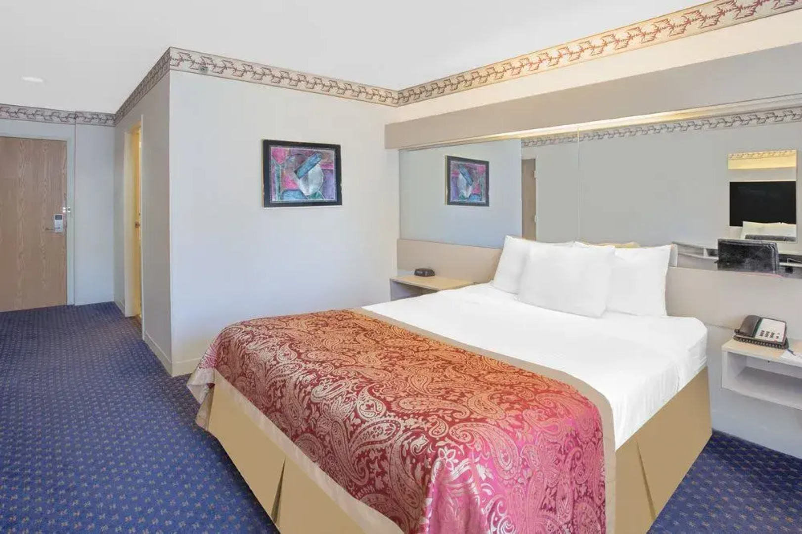 Microtel Inn & Suites by Wyndham Janesville