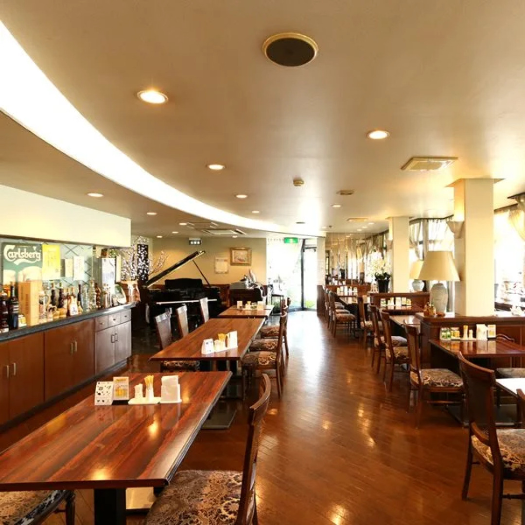 Cafe & Pension Asuka