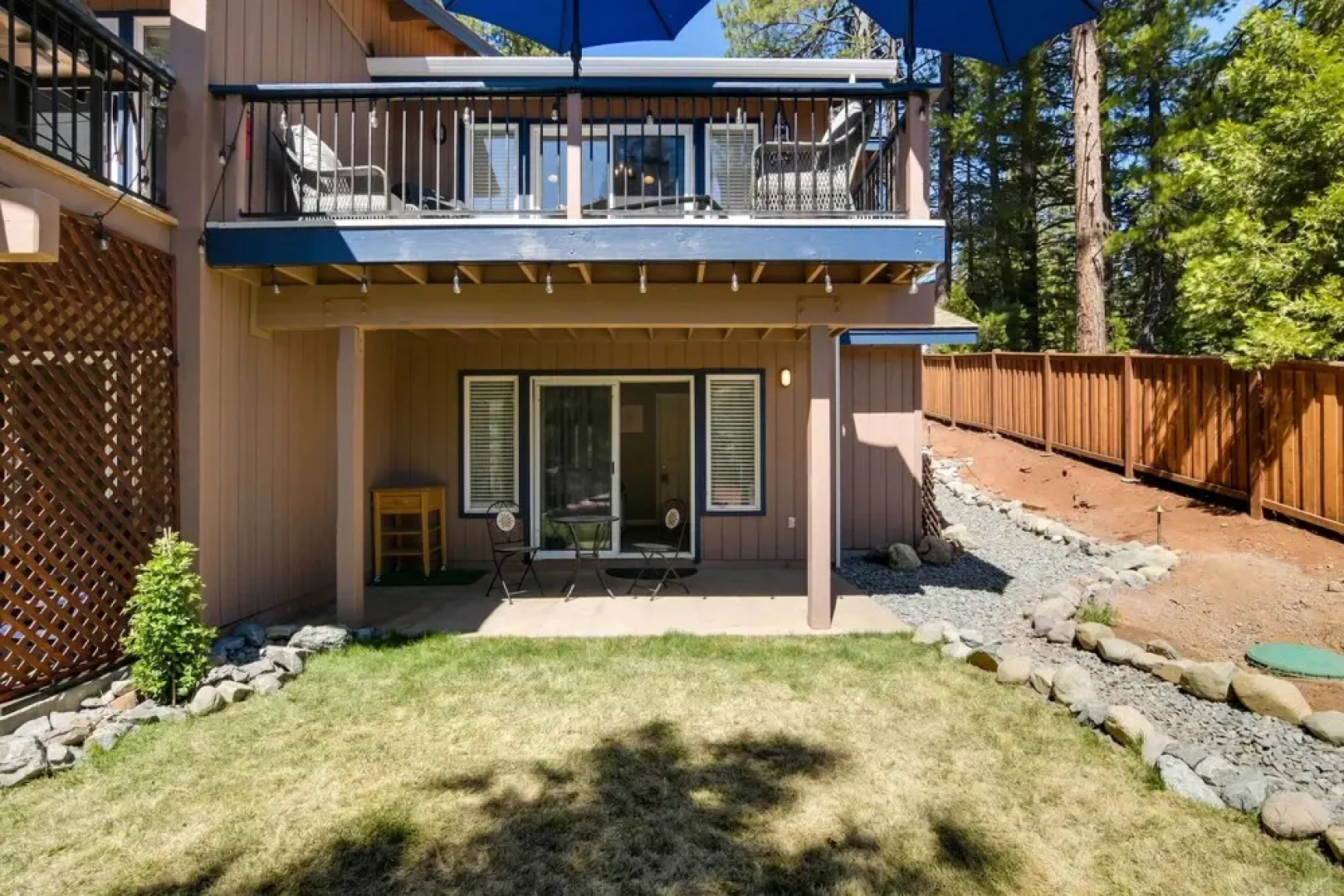 Updated Lake Almanor Retreat w/ Patio & Grill!