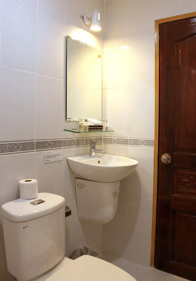 The Alley Saigon Hotel