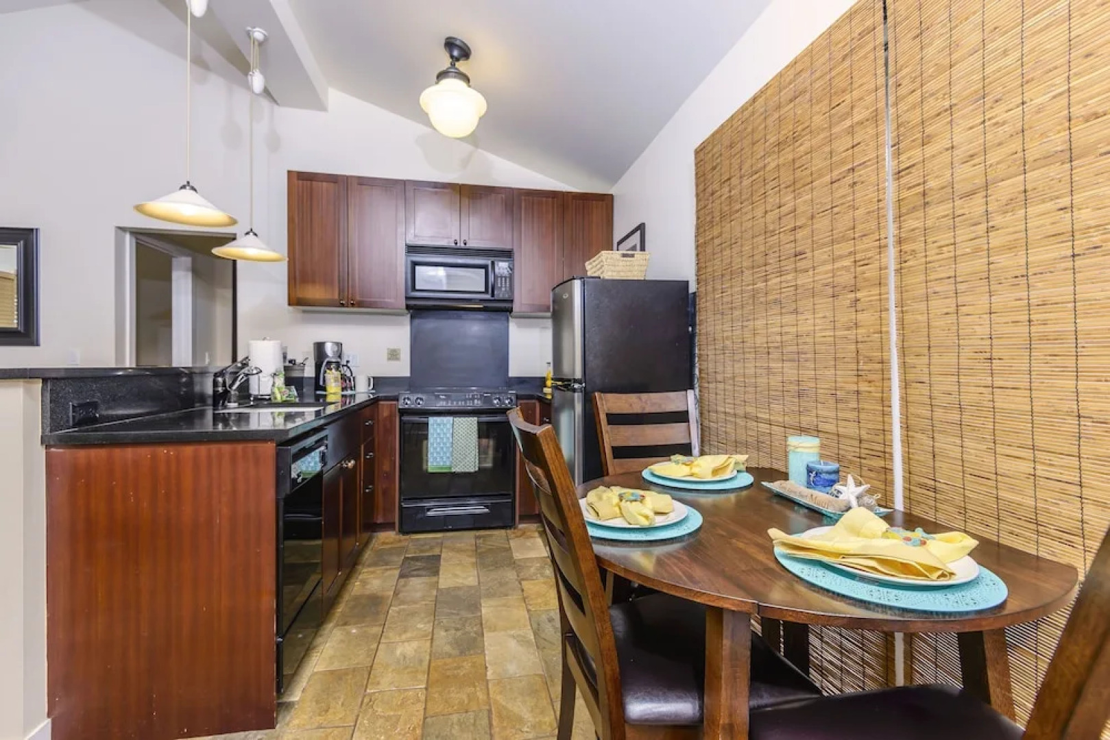 Aina-Nalu B204 - 2Br Condo