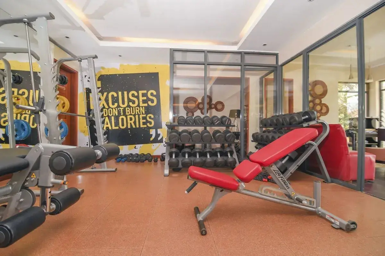 Falcon Heights Hotel