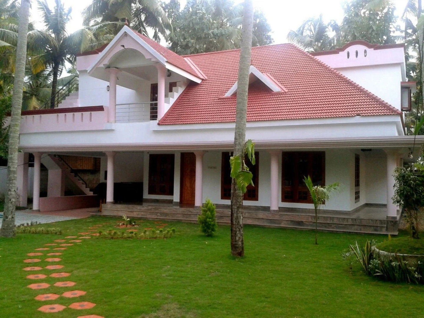 Vedanta Wake up - Varkala, Helipad North Cliff