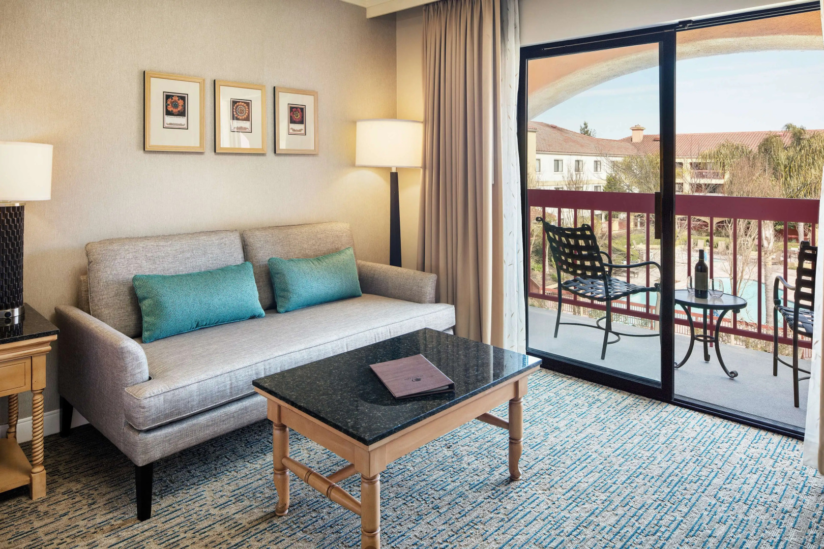 DoubleTree by Hilton Sonoma - Wine Country