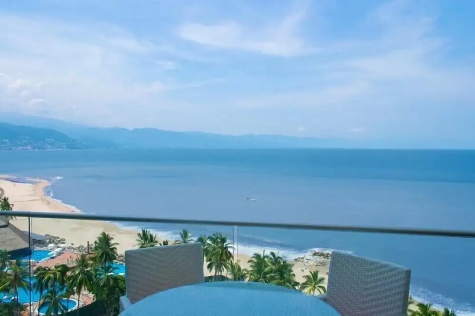 Unlimited Luxury Villas - Icon Vallarta Condo