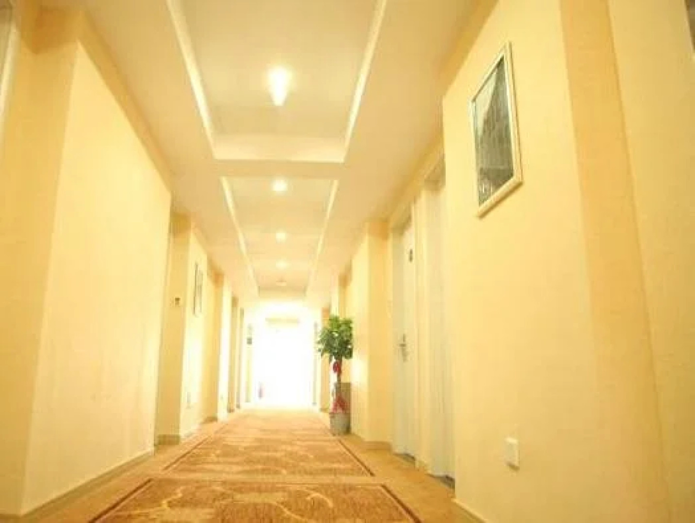 Super 8 by Wyndham Putian Hanjiang Shang Ye Cheng