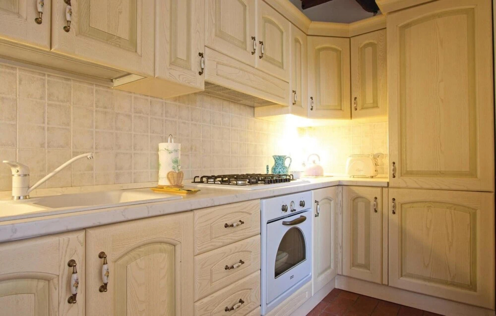 Stunning Home in Ponte Buggianese PT With Wifi and 4 Bedrooms