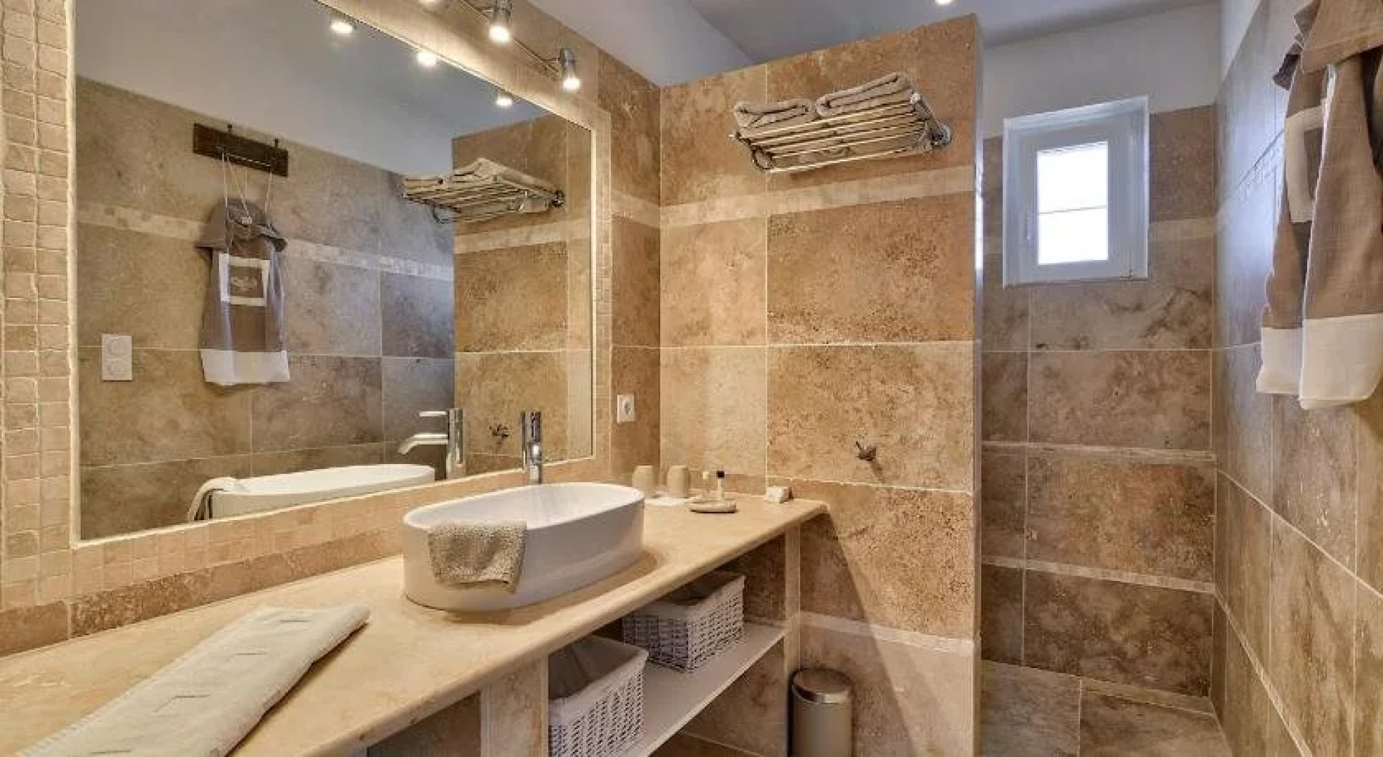 B&B - Les Grenadiers de Saint Sat