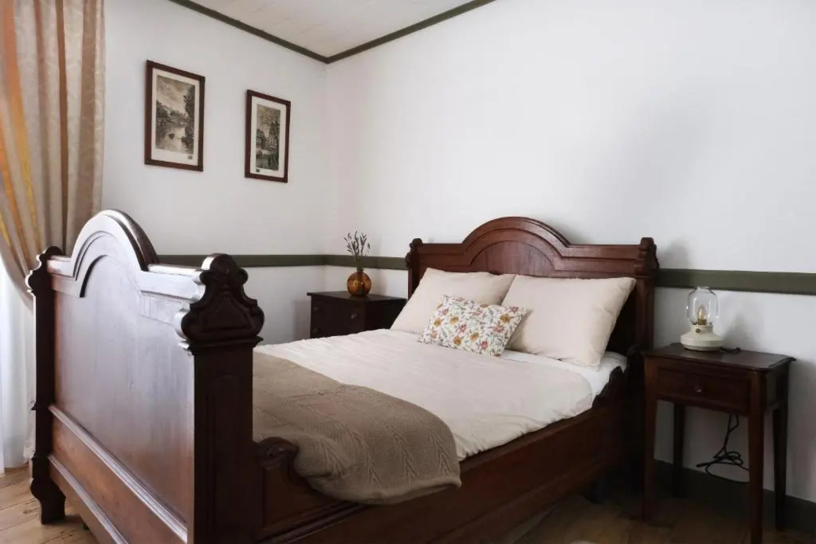 Casa da Praça - Guest House