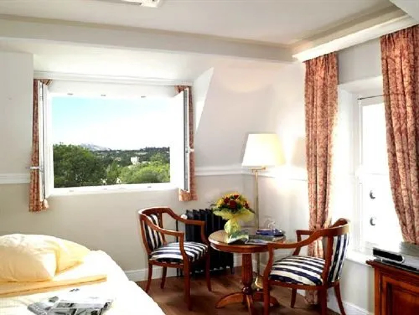 Romantik Hôtel La Chêneraie