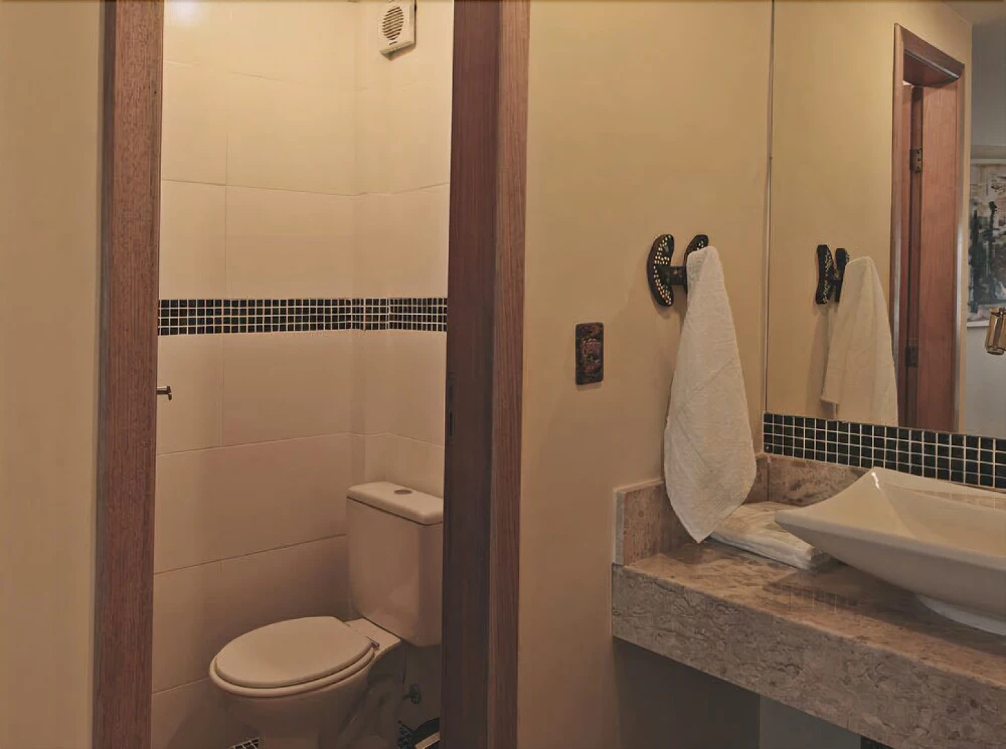 Porto Charitas Sailing Guest House