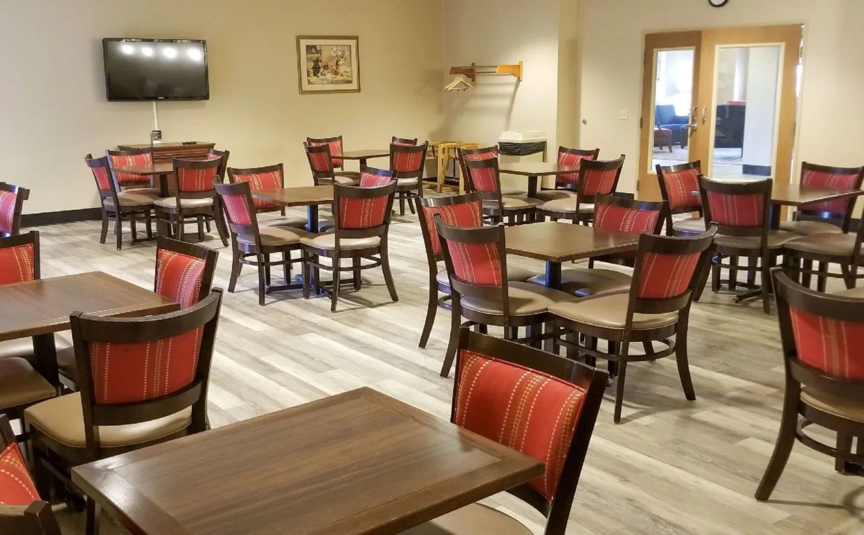 Comfort Suites Lake Geneva East