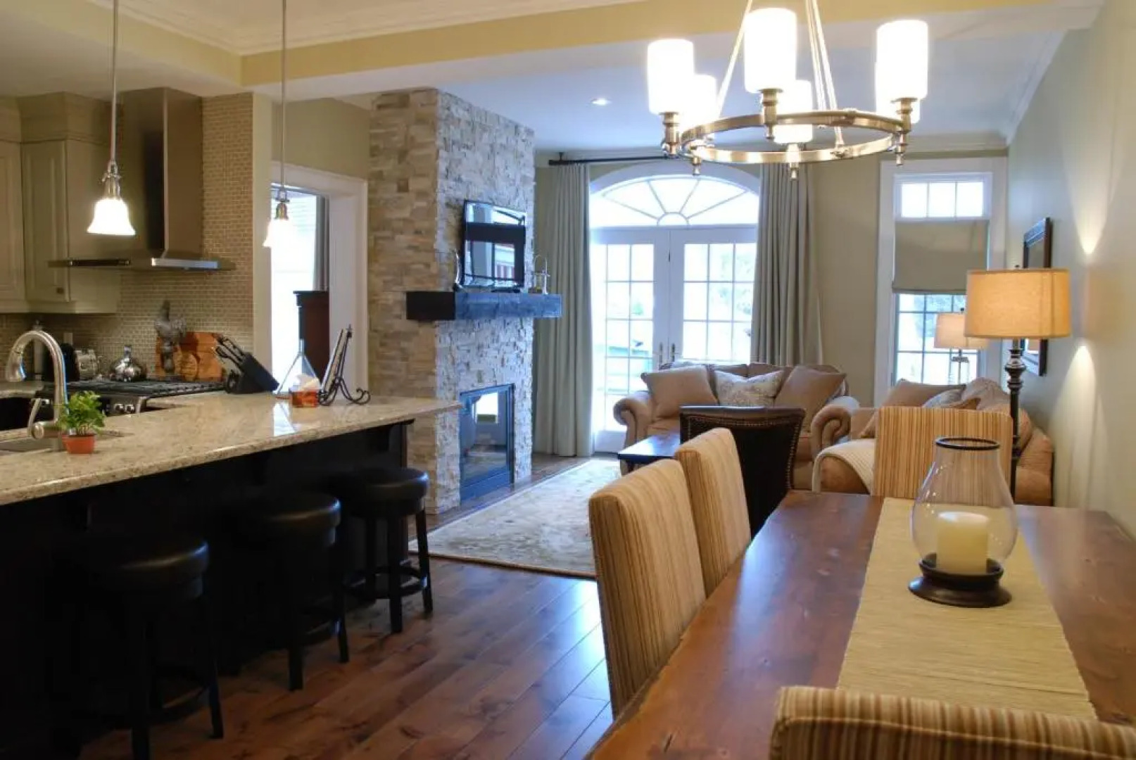 124 on Queen Hotel & Spa