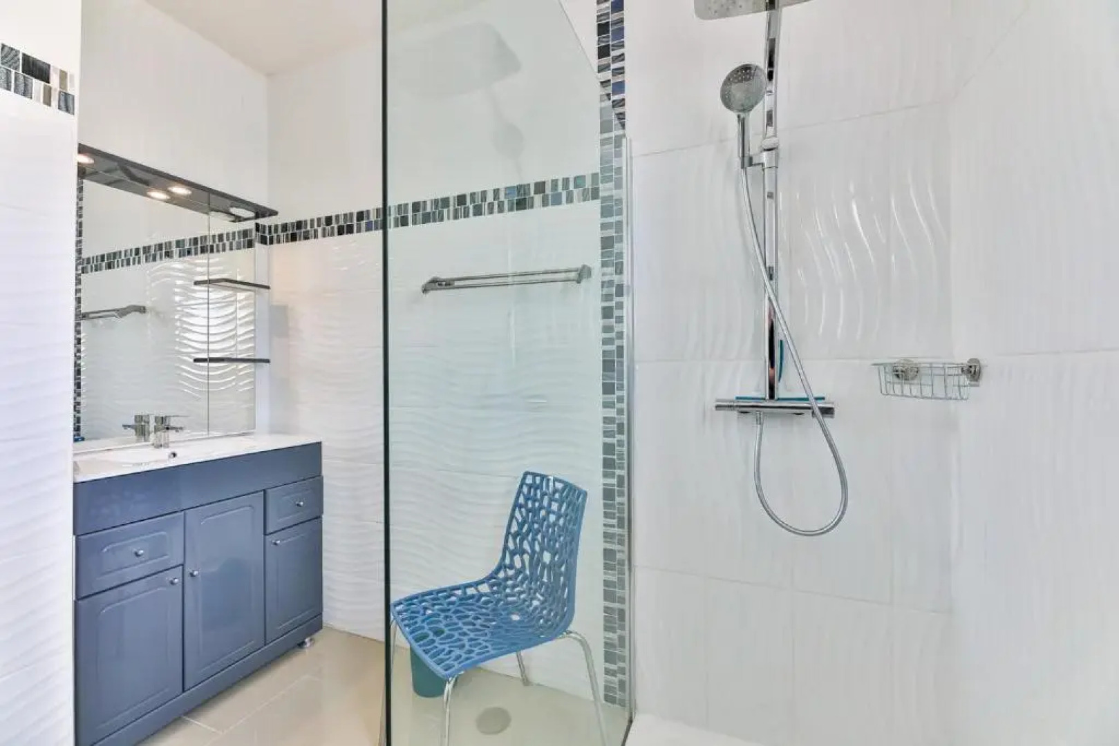 Belle maison pour 6 proche centre de Beauvoir mer