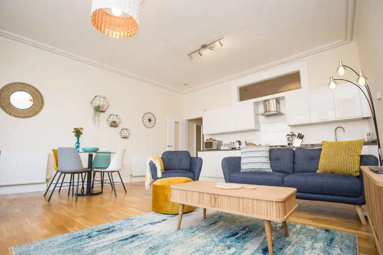 Victoria Apartment 1