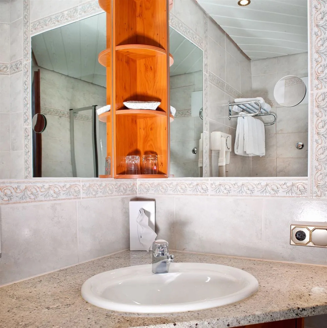 Hotel Restaurant Waldhorn