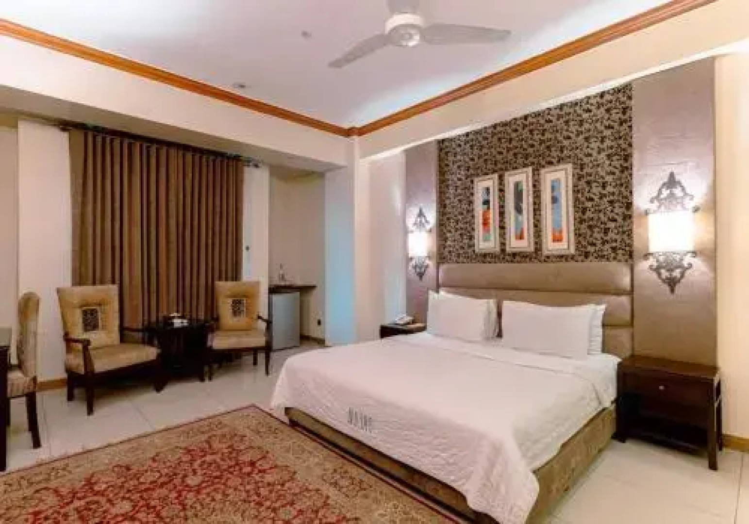 Shelton Rezidor Peshawar