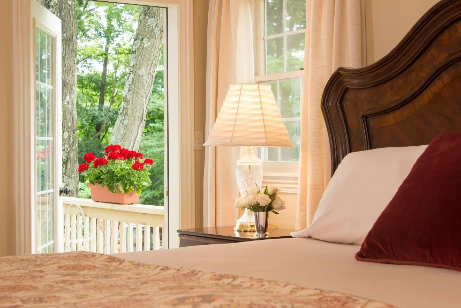 Caldwell House Bed & Breakfast