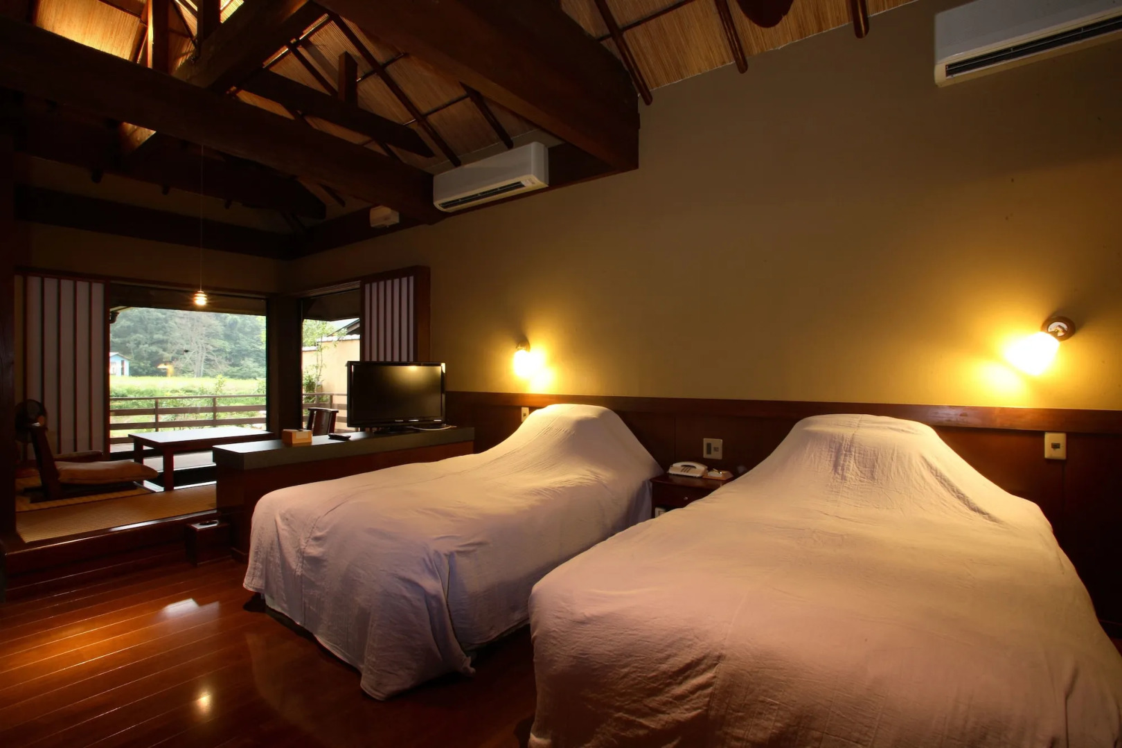 Kurokawa Onsen Satonoyu Waraku