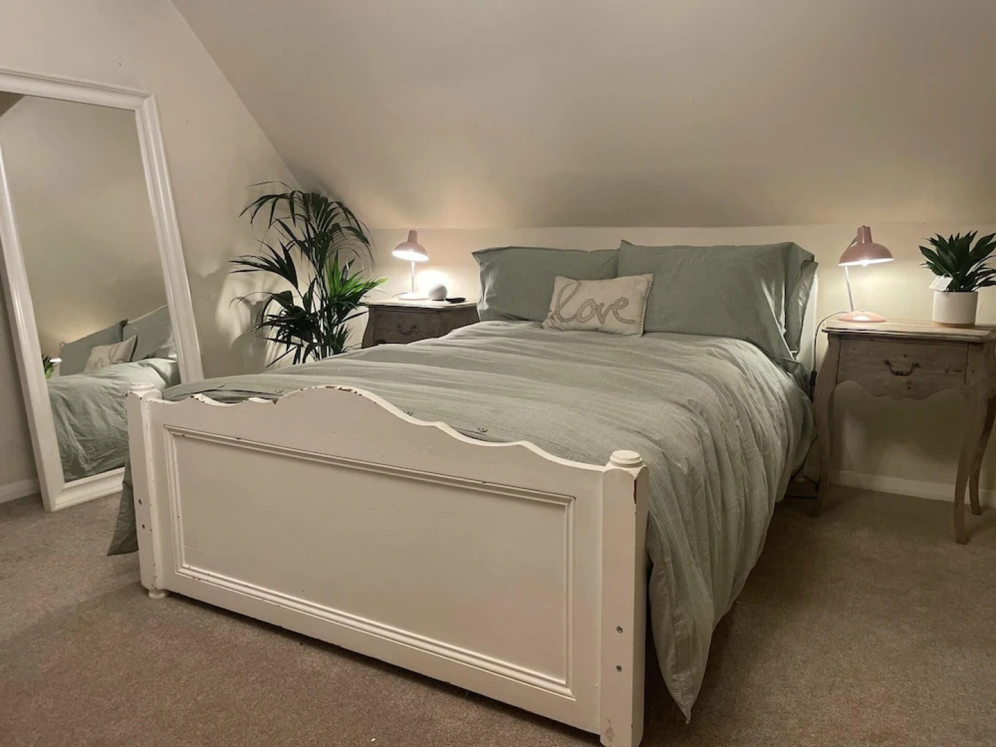 Lovely 5-bed House Near Ilminster and for Families