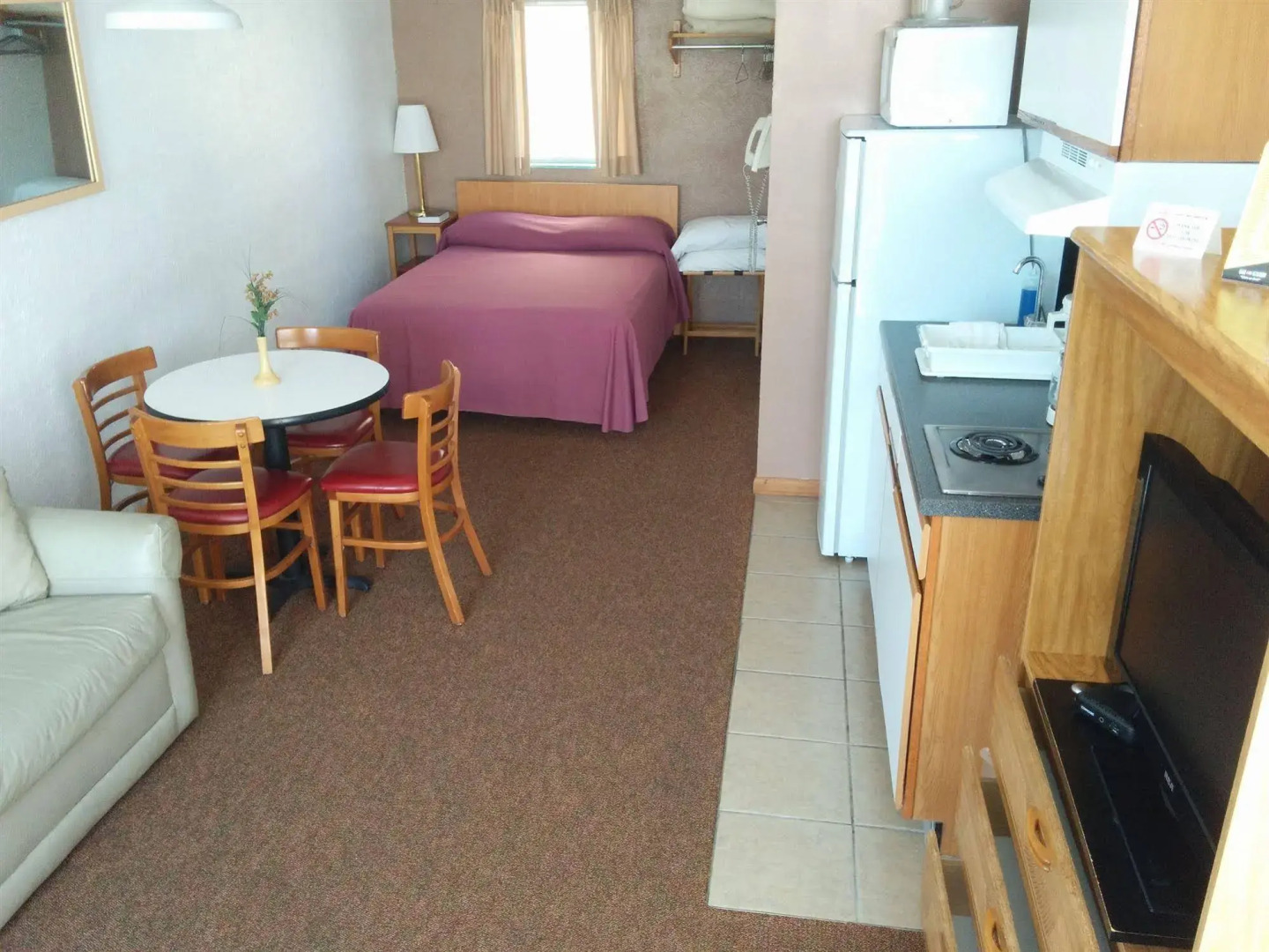 Pink Champagne Motel