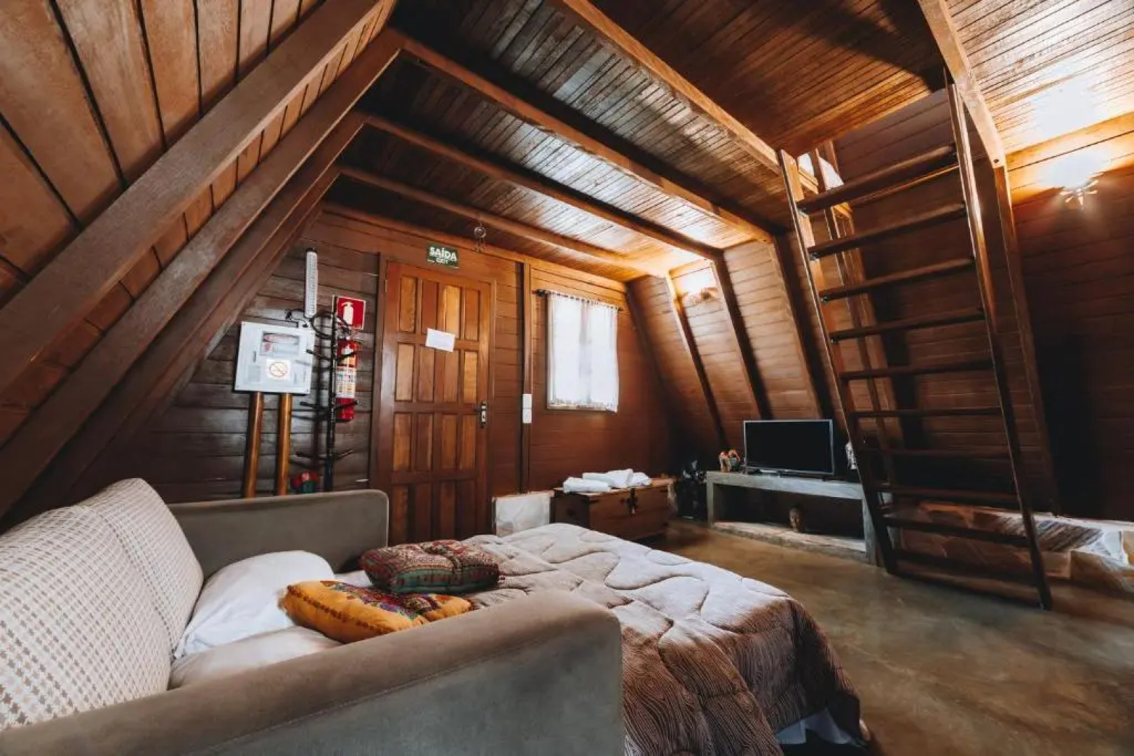 Pousada Viva - S¿Thom¿as Letras