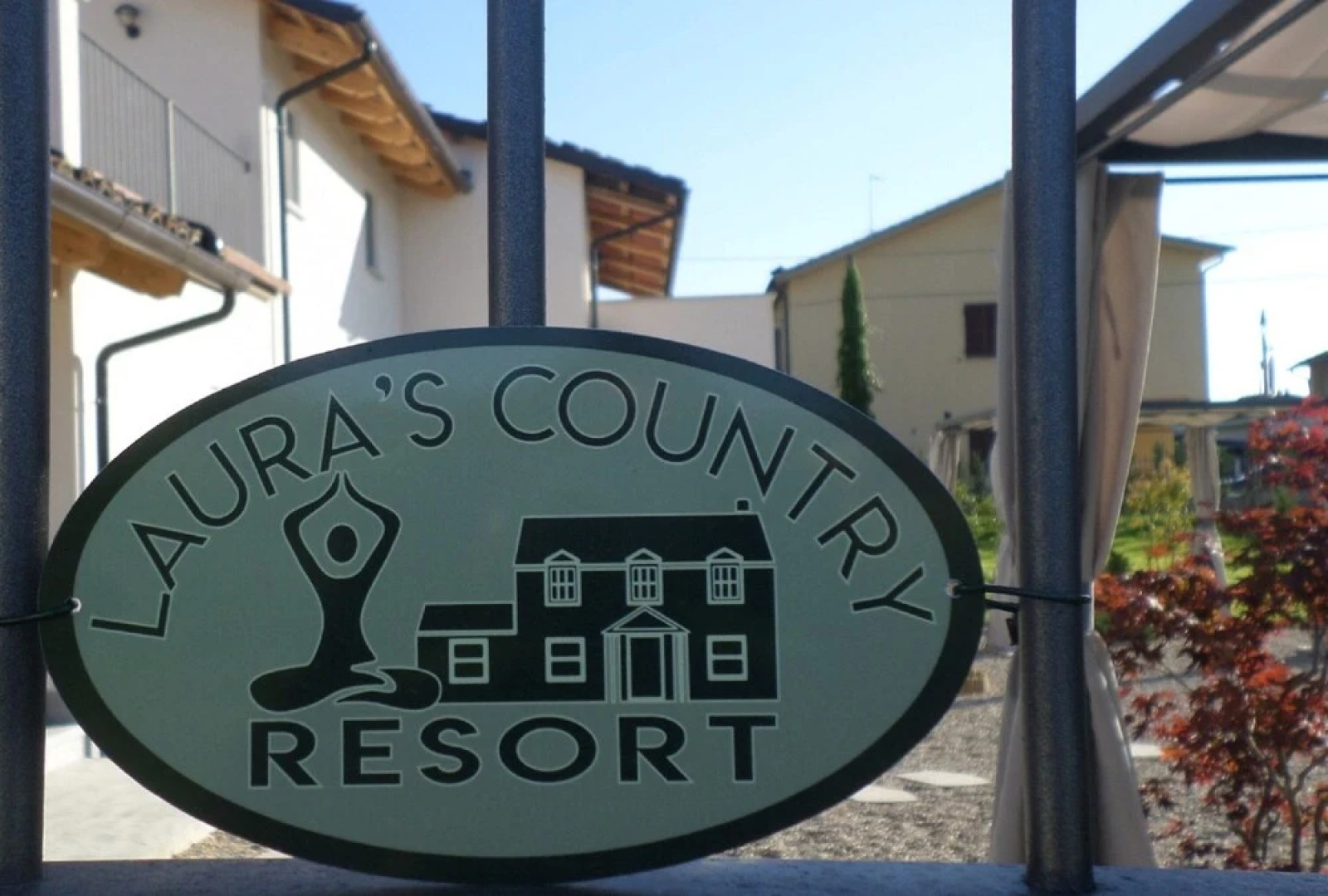 Laura's Country Resort