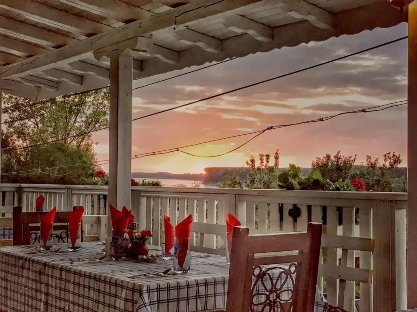 Family Hotel The Boat