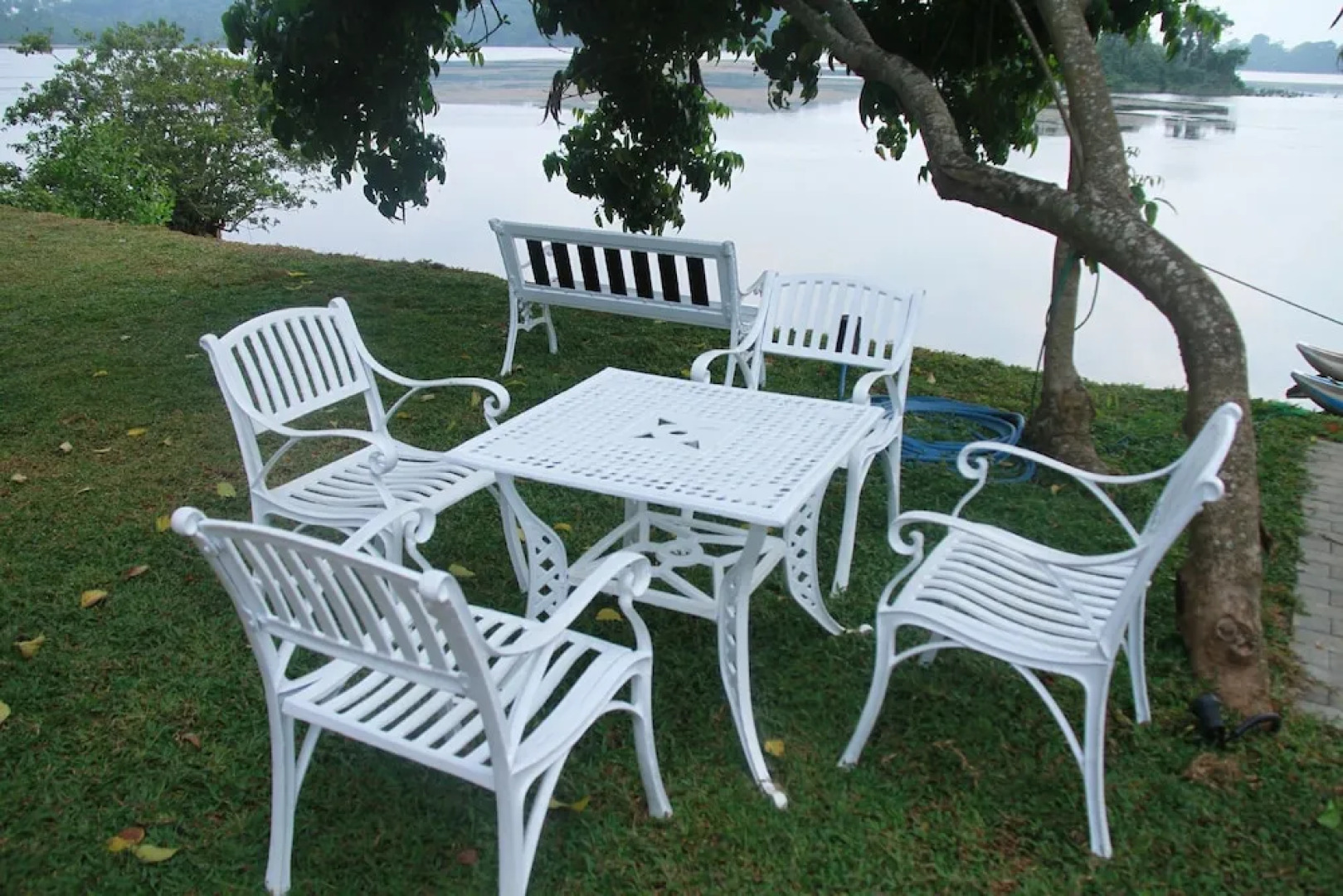 Sanu Lagoon Resorts&Spa