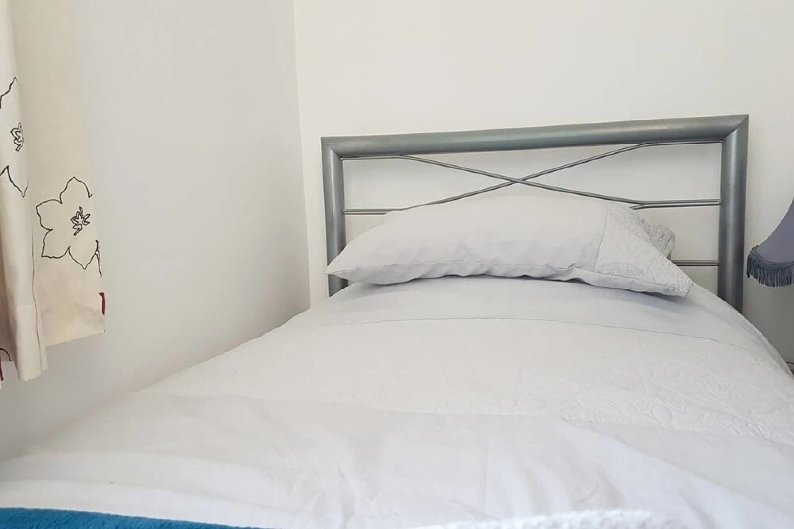 Spacious 2 Bedroom Apartment Sleeps 6 With Parking