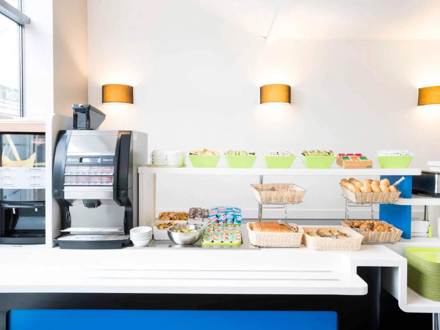 Отель ibis budget Paris Porte de Montmartre