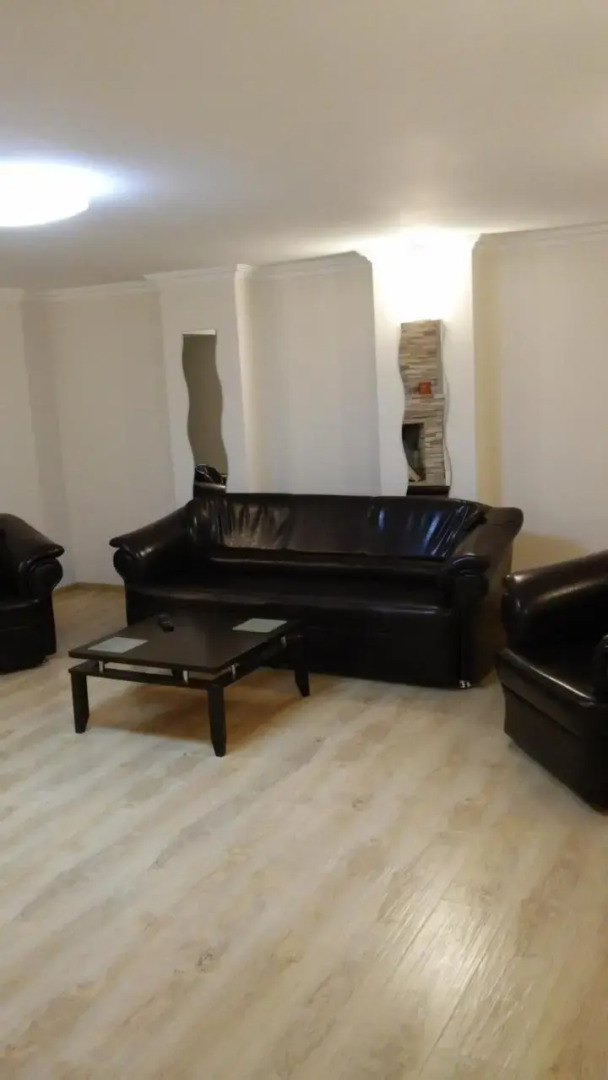 Guest House On Mirian Mepe