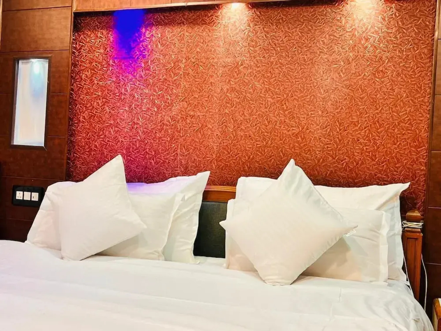 Pine View Resort - Gulmarg