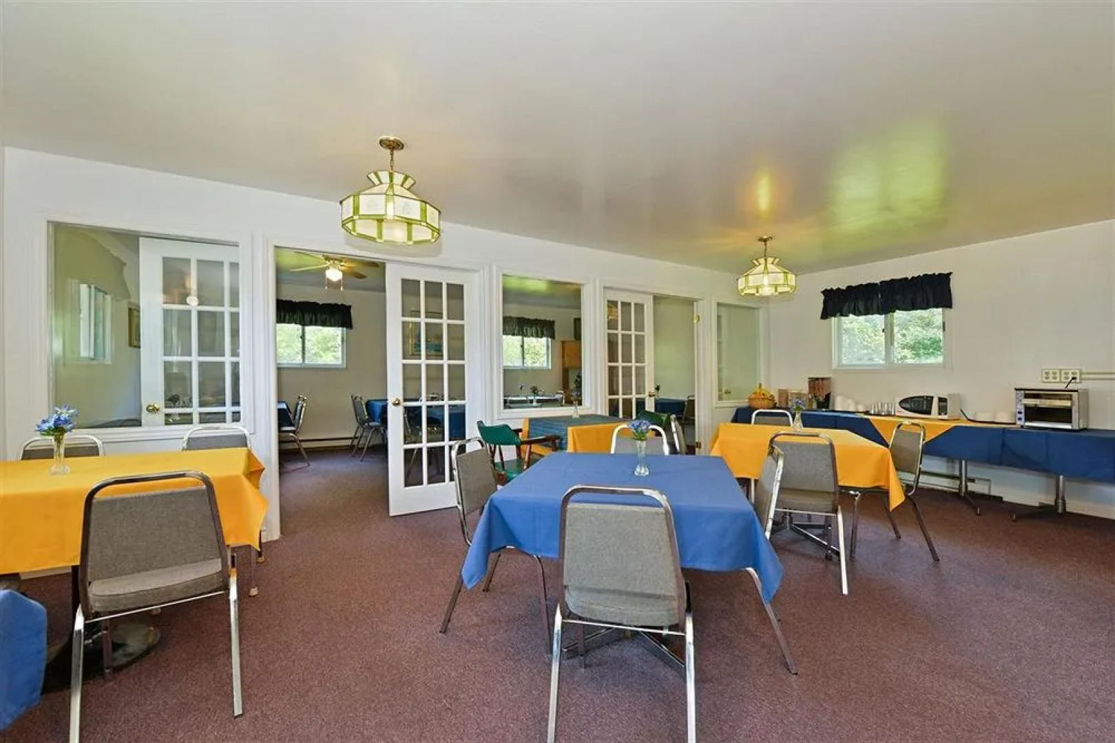 Canadas Best Value Inn