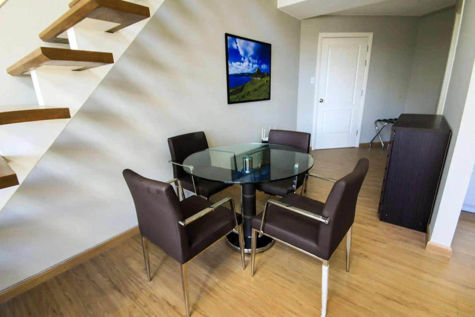 SIGLO SUITES @ The Gramercy Residences