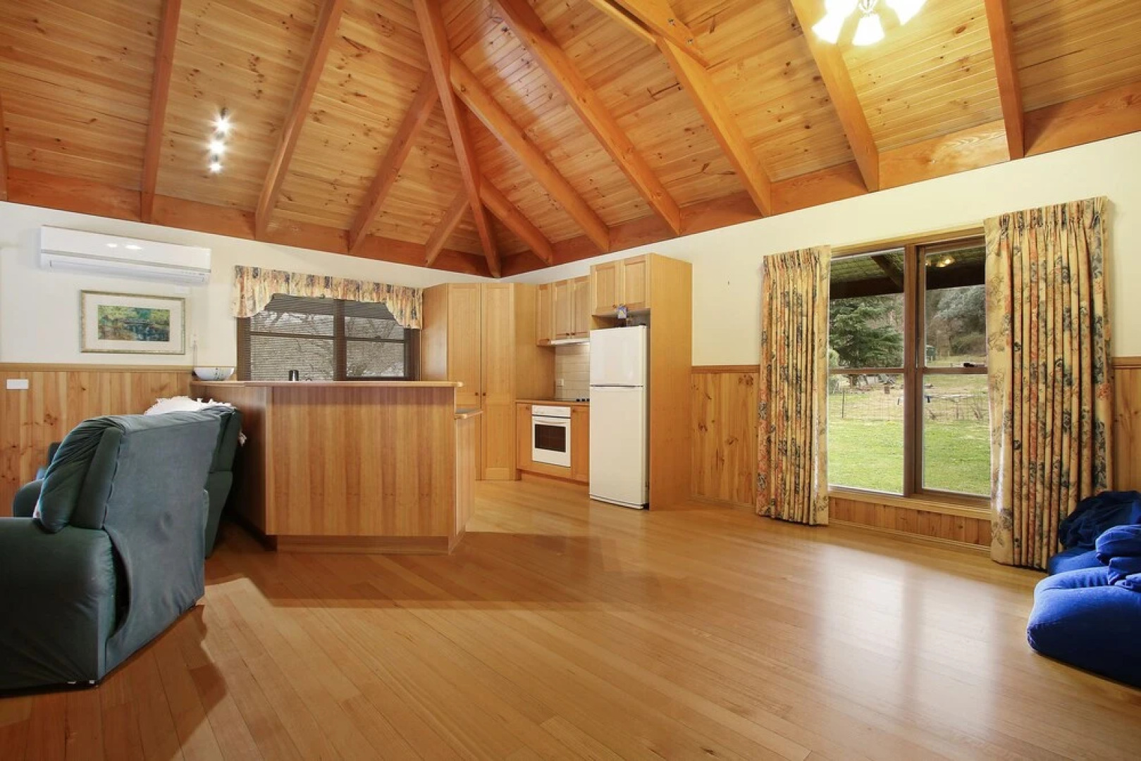 Stoney Creek - On Morses Creek Road