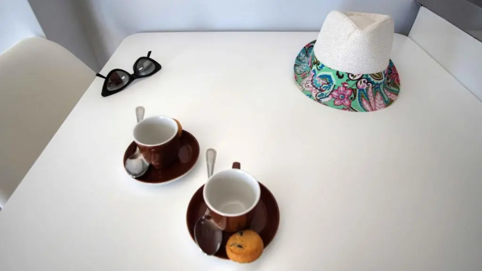 Azure Mare Studios by Hotelius