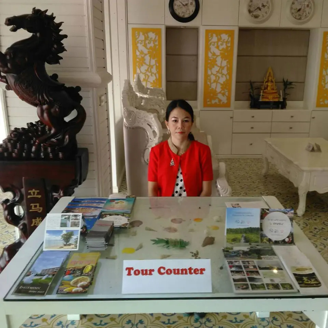 The Grand Paradise Suite