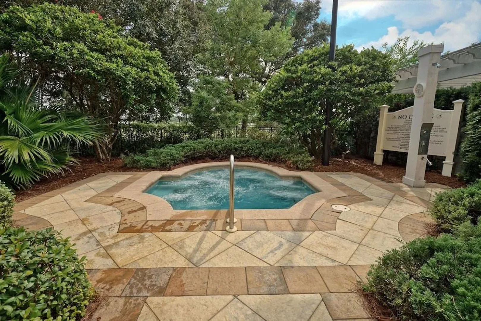 The Grand at Bay Point Resort by Panhandle Getaways