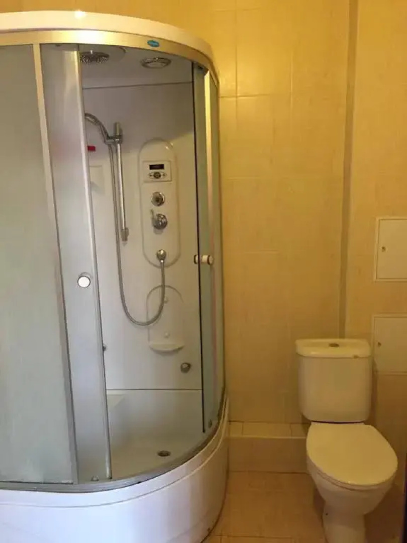 Na Kropotkina Guesthouse