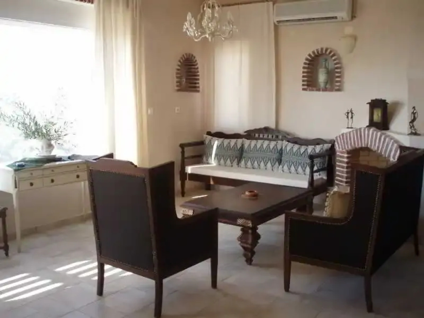 Myrsini Villa by LeaderStay