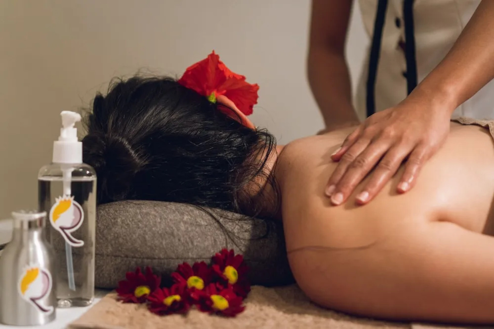 Mellow Apartelle and Tourist Inn