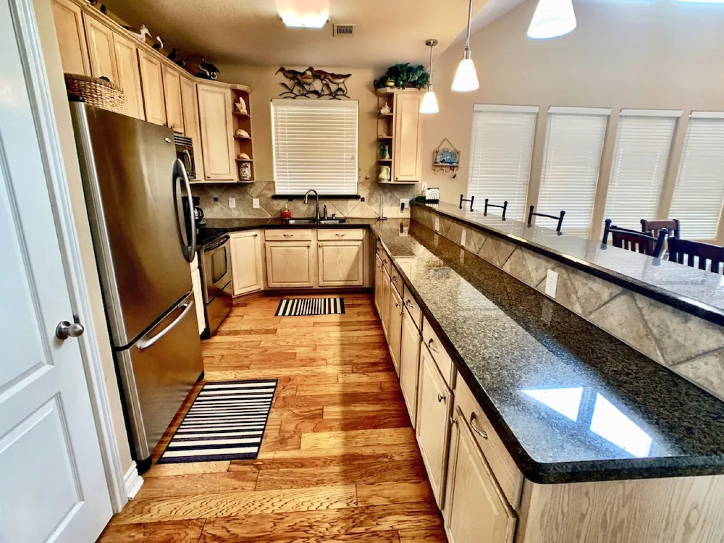 Cay Sara Sara by RedAwning