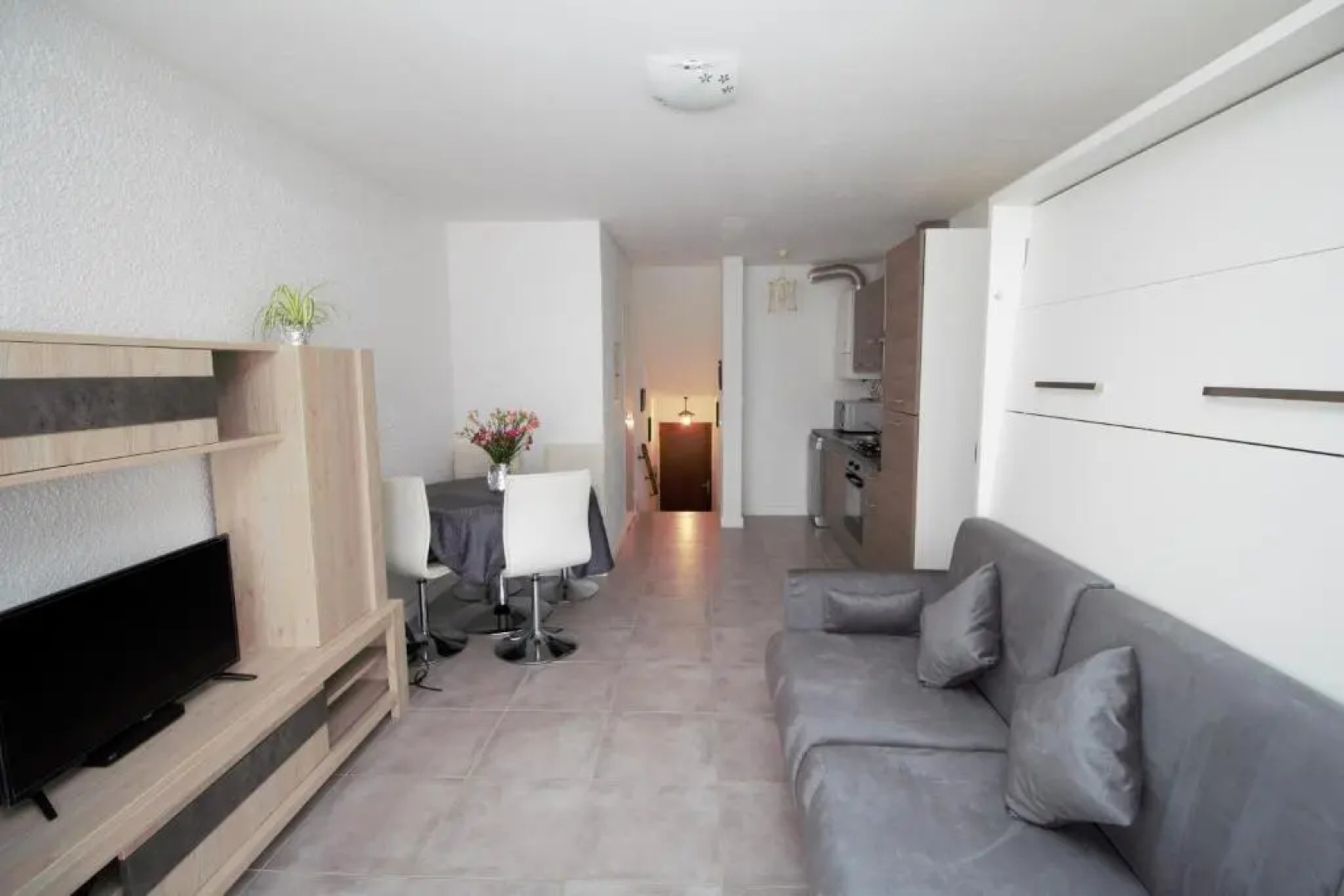 HACIENDA- Grand studio dans le centre avec vue mer