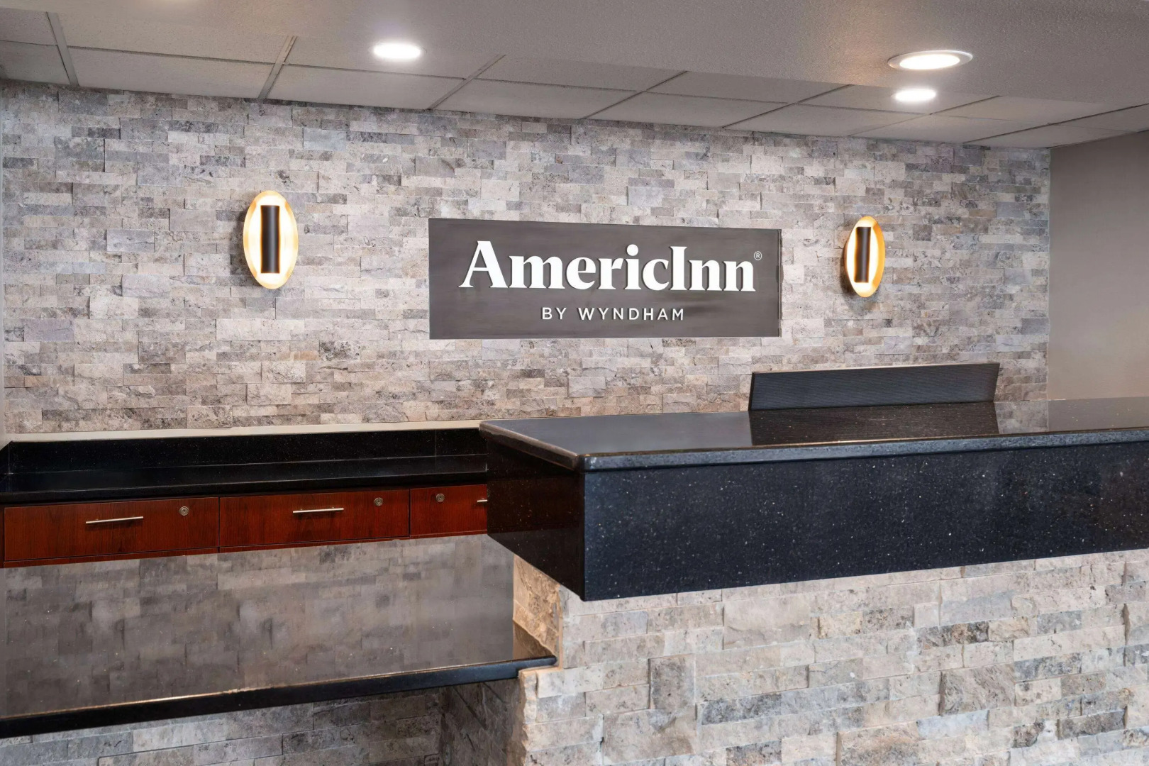 AmericInn by Wyndham Beaver Dam