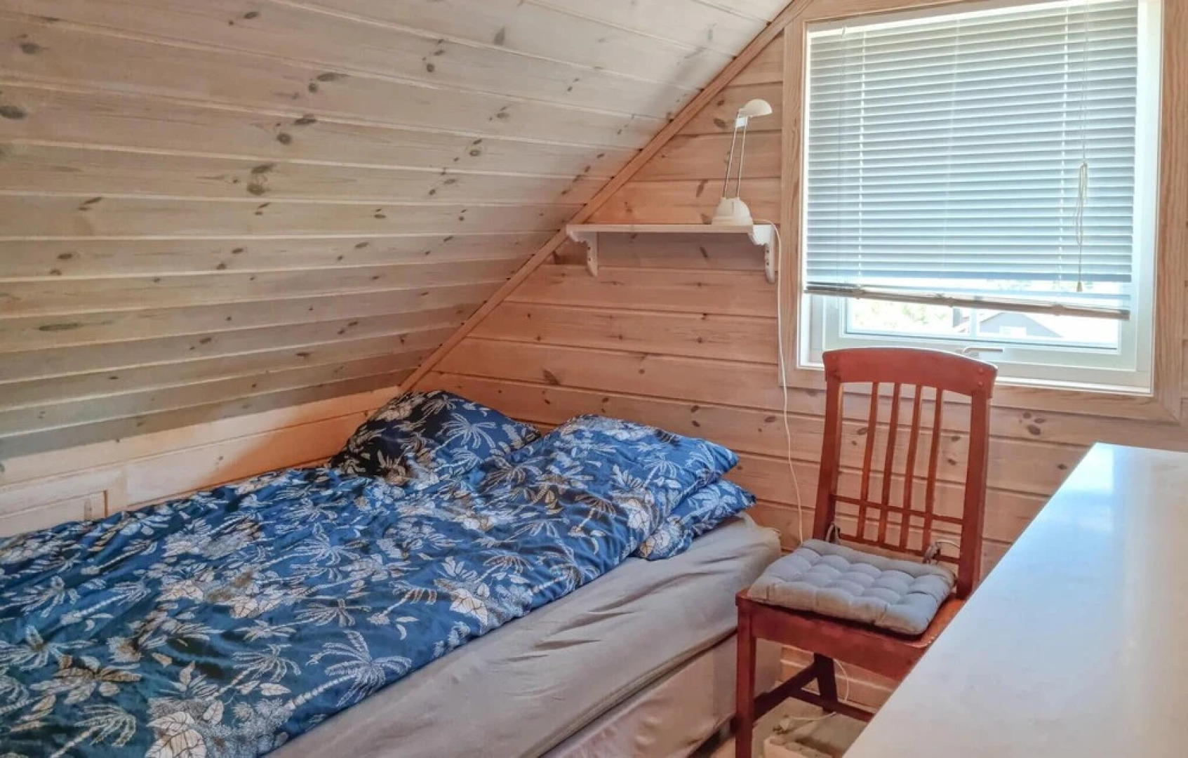 Stunning Home in Spangereid With Wifi and 4 Bedrooms