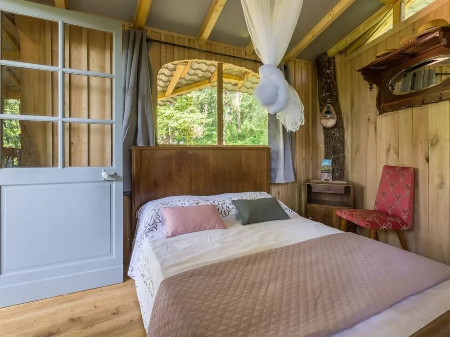 Cabane Le Bout Du Monde